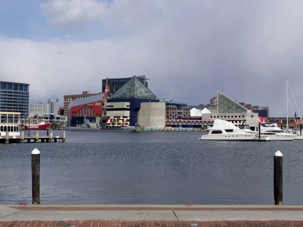 aquarium ticket prices for families