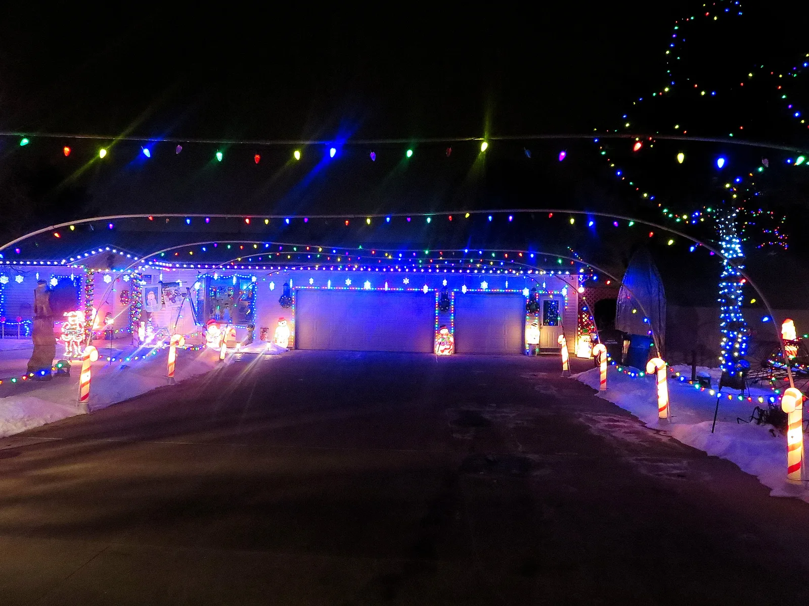 christmas towns usa