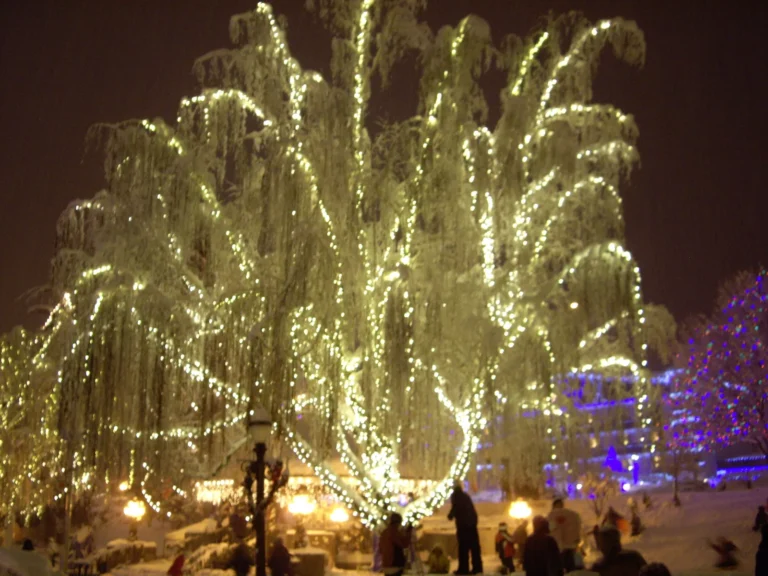 christmas towns usa