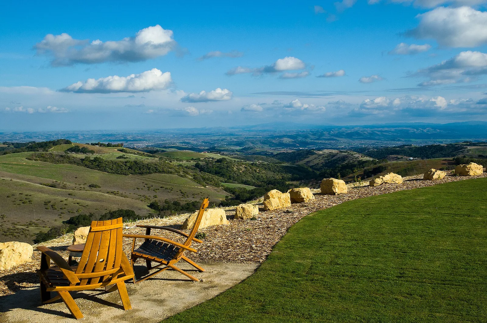 wine tasting trips in california
